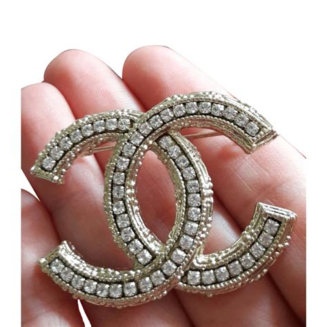 chanel brooch yupoo|chanel costume jewelry.